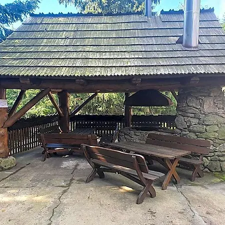 Bed & Breakfast Gorski Przy Bukowej Chacie Jugów