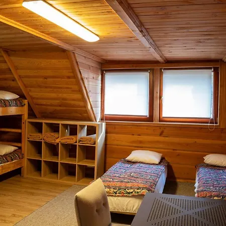 Bed & Breakfast Gorski Przy Bukowej Chacie