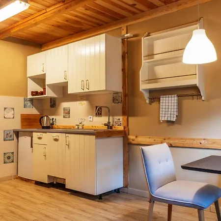 Gorski Przy Bukowej Chacie