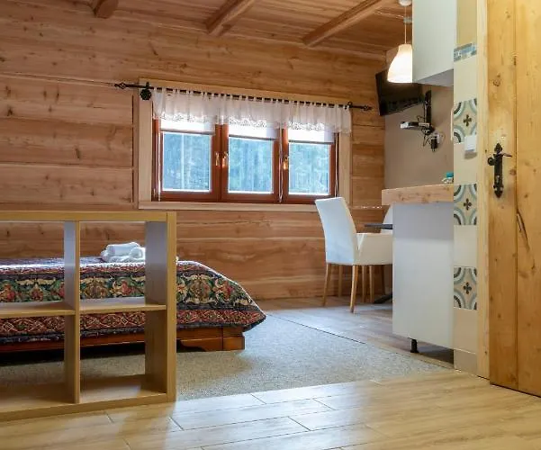 Frühstückspension Gorski Przy Bukowej Chacie 3*